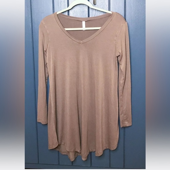 Popana Tops - Popana Light Brown Flowing Tunic Shirt Medium Lagenlook Goblin Core Boho Neutral